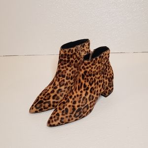 NWOT Alex Marie Tionna Leopard Haircalf Pointed Toe Booties